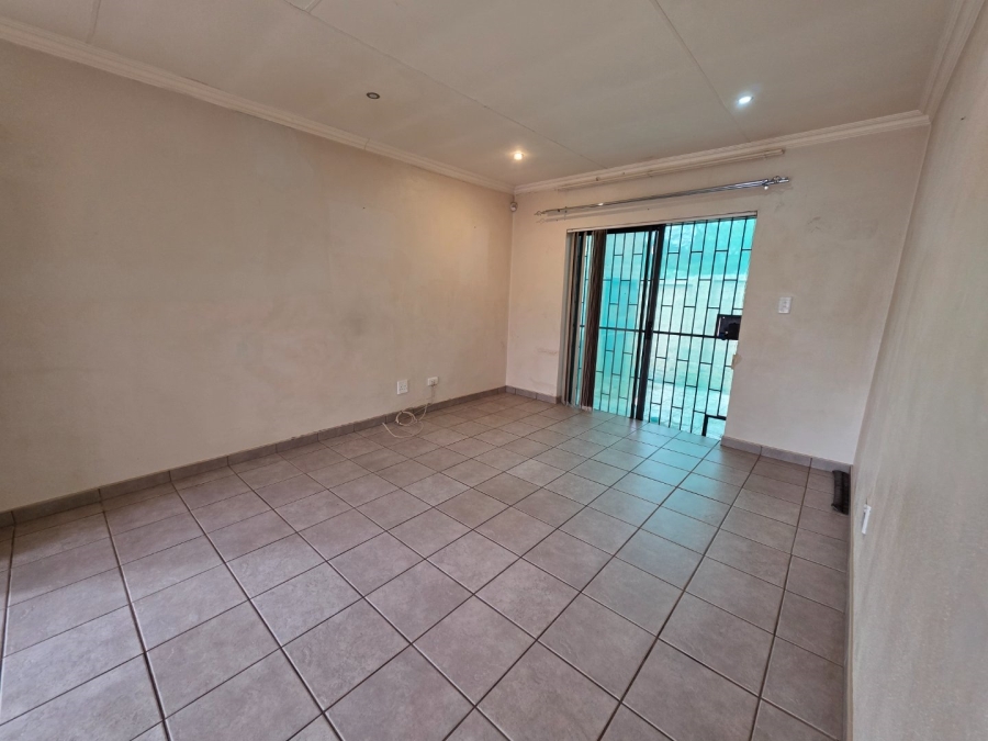 2 Bedroom Property for Sale in Wilkoppies North West